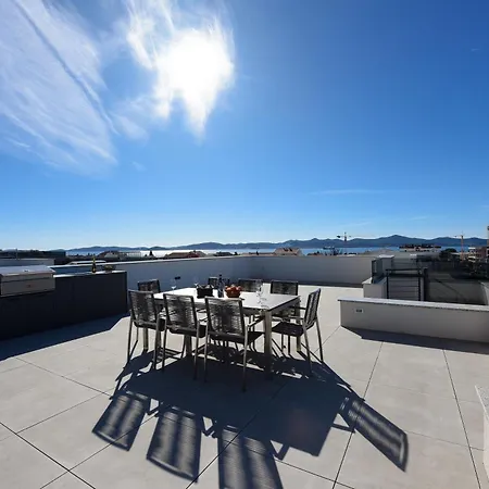 Apartamento Fux Penthouse Whirlpool Meerblick Zadar