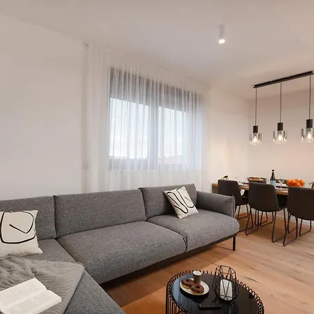 Apartamento Fux Penthouse Whirlpool Meerblick